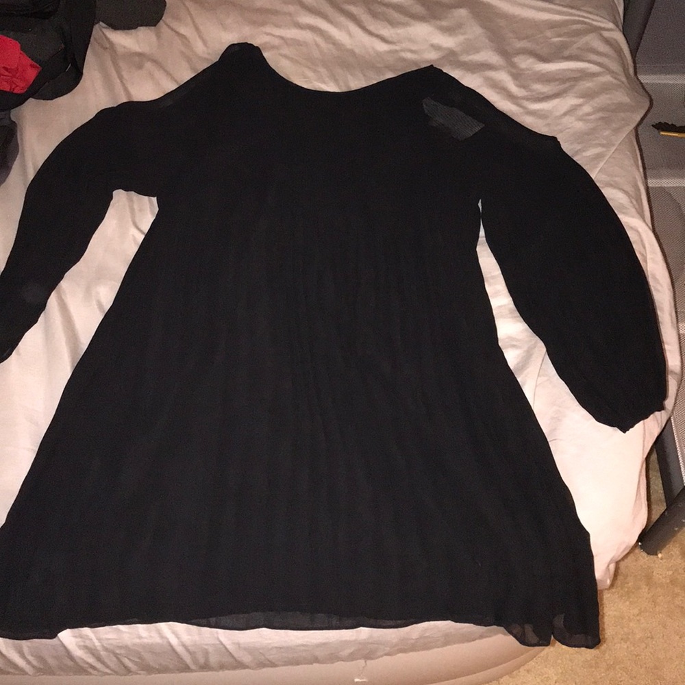 Cute cold shoulder sanctuary dress